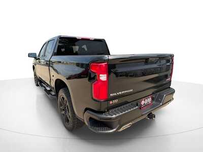 2025 Chevrolet 1500 Crew Cab, $37889. Photo 6