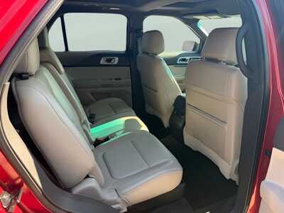 2014 Ford Explorer, $14777. Photo 10