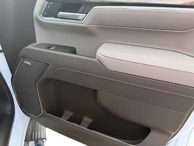 2026 Chevrolet 1500 Crew Cab, $69645. Photo 9