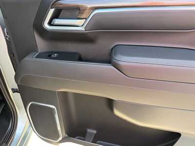 2026 Chevrolet 1500 Crew Cab, $46900. Photo 10