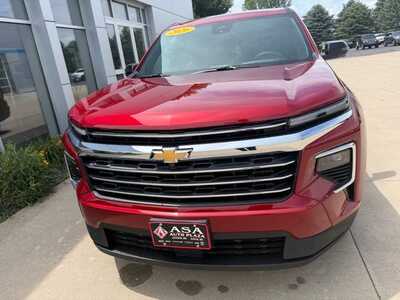 2026 Chevrolet Traverse, $47940. Photo 3