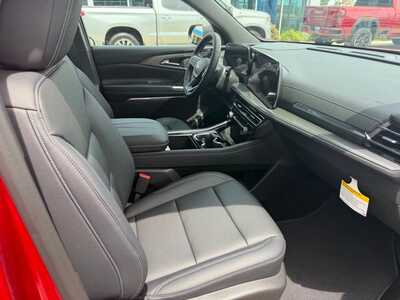 2026 Chevrolet Traverse, $47940. Photo 8