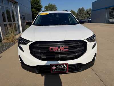 2019 GMC Terrain, $20634. Photo 3