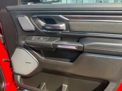2025 RAM 1500 Crew Cab, $0. Photo 12