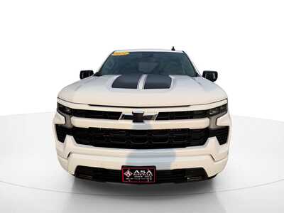 2024 Chevrolet 1500 Crew Cab, $45777. Photo 2