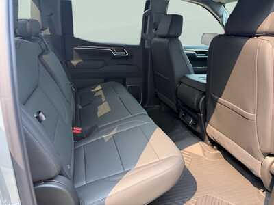2026 Chevrolet 1500 Crew Cab, $55370. Photo 12