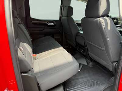 2023 Chevrolet 1500 Crew Cab, $41214. Photo 10