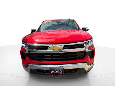 2023 Chevrolet 1500 Crew Cab, $41214. Photo 2
