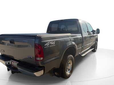 2002 Ford F-250SD, $12798. Photo 4