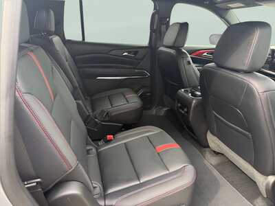 2026 Chevrolet Traverse, $54989. Photo 12