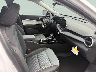2026 Chevrolet Trax, $26580. Photo 10