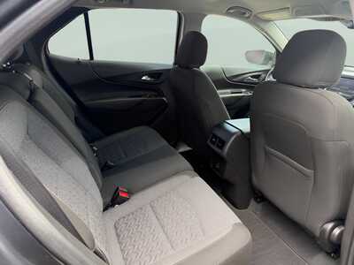2022 Chevrolet Equinox, $18950. Photo 11