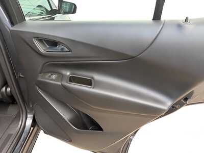 2022 Chevrolet Equinox, $18950. Photo 12