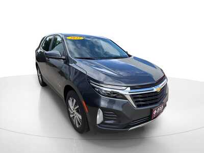 2022 Chevrolet Equinox, $18950. Photo 3