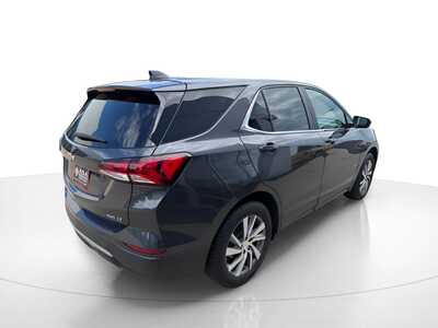 2022 Chevrolet Equinox, $18950. Photo 4