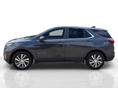 2022 Chevrolet Equinox, $18950. Photo 7