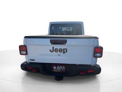 2022 Jeep Gladiator, $29222. Photo 5