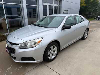 2015 Chevrolet Malibu, $10500. Photo 2