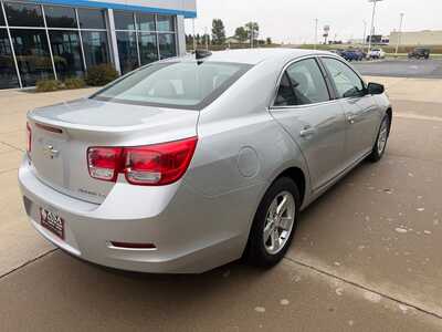2015 Chevrolet Malibu, $10500. Photo 3