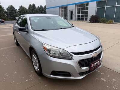 2015 Chevrolet Malibu, $10500. Photo 4