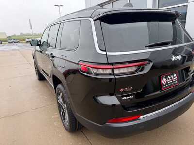 2027 Jeep Grand Cherokee L, $52715. Photo 9