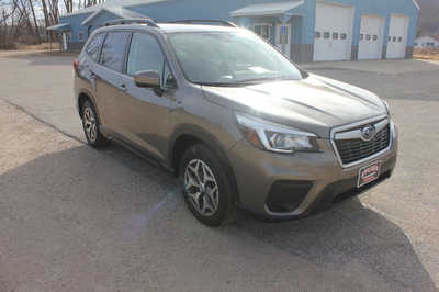 2019 Subaru Forester, $19499. Photo 4