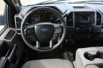 2017 Ford F150 Crew Cab, $24999. Photo 10