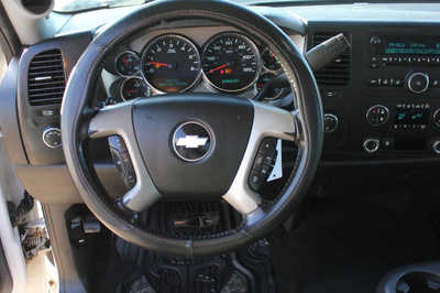 2009 Chevrolet 1500 Ext Cab, $5999. Photo 11