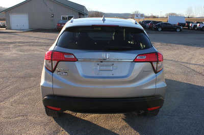 2019 Honda HR-V, $19499. Photo 7