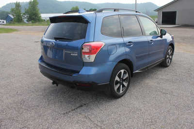 2017 Subaru Forester, $12999. Photo 6