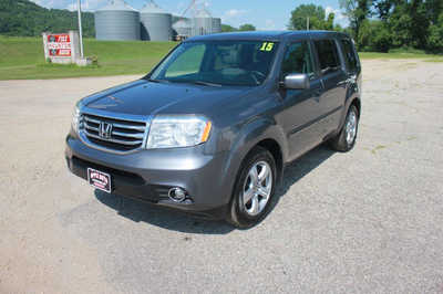 2015 Honda Pilot, $14999. Photo 1