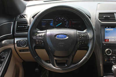 2018 Ford Explorer, $14499. Photo 11