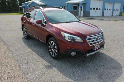 2016 Subaru Outback, $9999. Photo 4