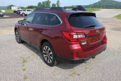 2016 Subaru Outback, $9999. Photo 8