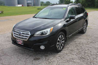 2016 Subaru Outback, $11999. Photo 2