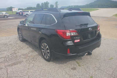 2016 Subaru Outback, $11999. Photo 8