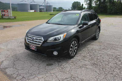 2016 Subaru Outback, $11999. Photo 1