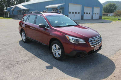 2015 Subaru Outback, $11999. Photo 4