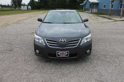 2011 Toyota Camry, $12499. Photo 3