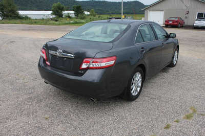 2011 Toyota Camry, $12499. Photo 6