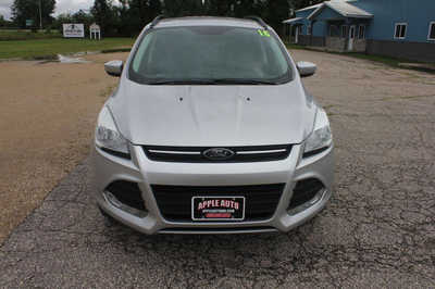 2016 Ford Escape, $8499. Photo 3