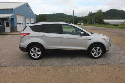 2016 Ford Escape, $8499. Photo 5