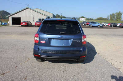 2014 Subaru Forester, $10999. Photo 7