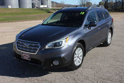 2015 Subaru Outback, $7999. Photo 2