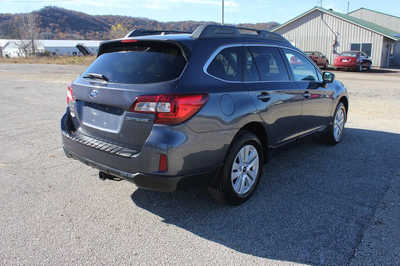 2015 Subaru Outback, $7999. Photo 6