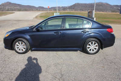 2012 Subaru Legacy, $6999. Photo 9