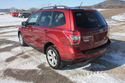 2015 Subaru Forester, $6499. Photo 8