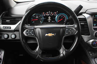 2016 Chevrolet Suburban, $17999. Photo 11