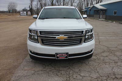2016 Chevrolet Suburban, $17999. Photo 3