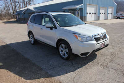 2015 Subaru Forester, $9499. Photo 4